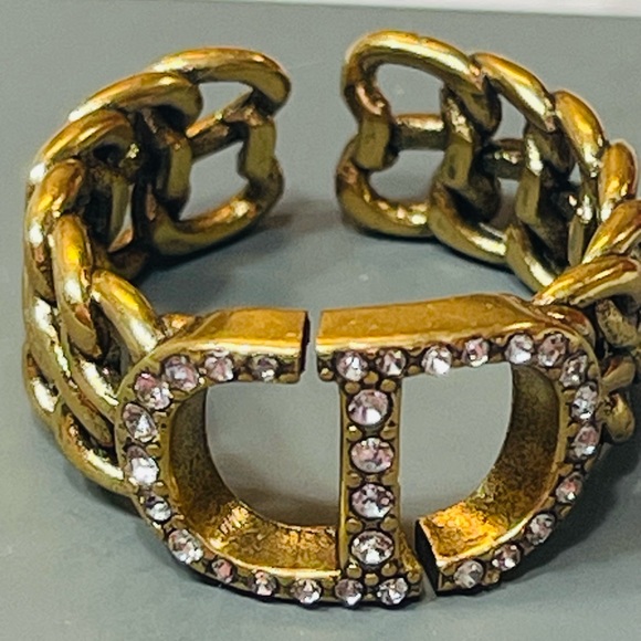 Authentic DIOR ring size 7 - Picture 5 of 7